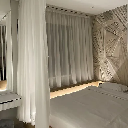Yamaluxe - Romantic Apartament *